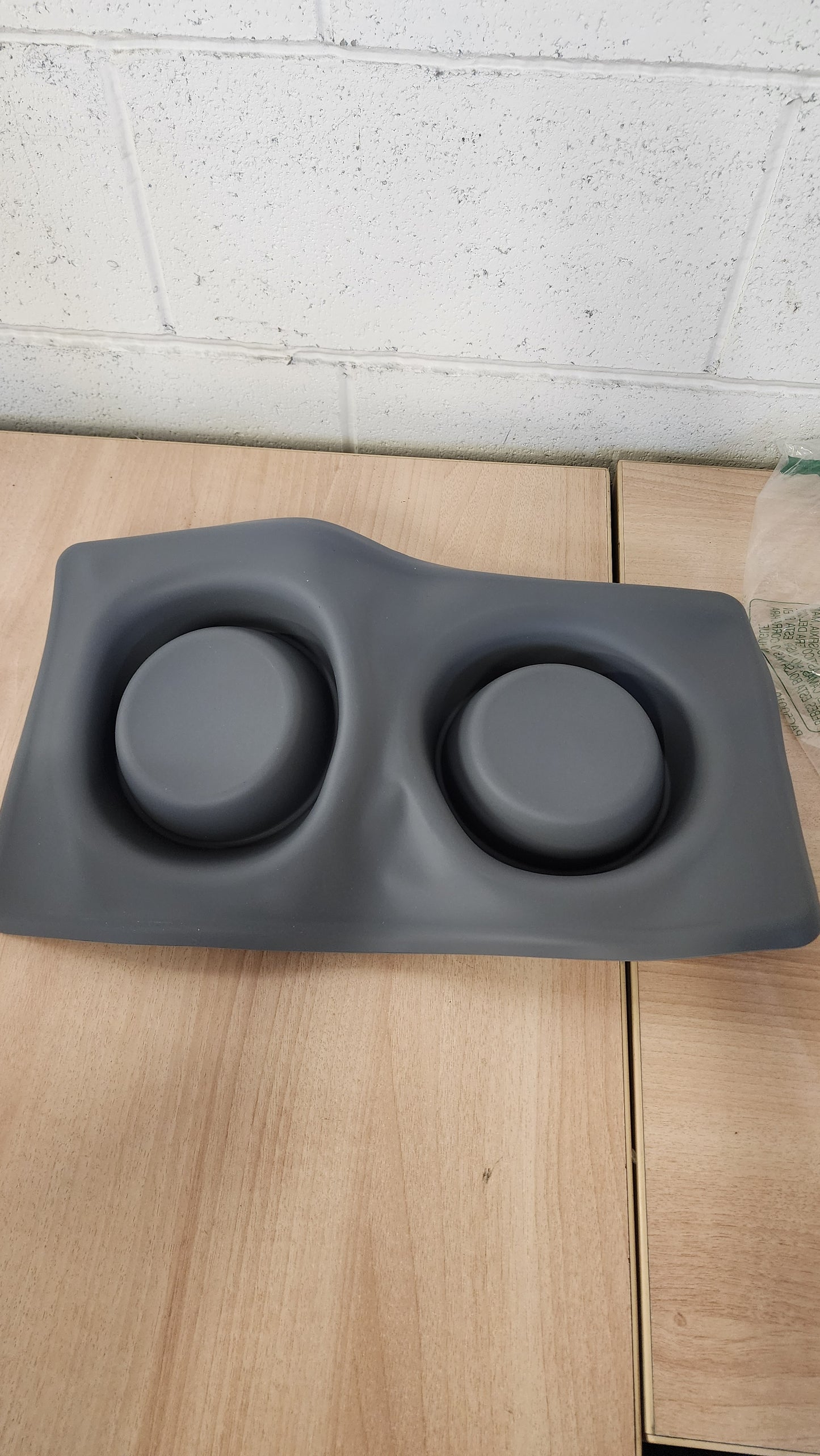 Dog Bowls With Silicone Mat