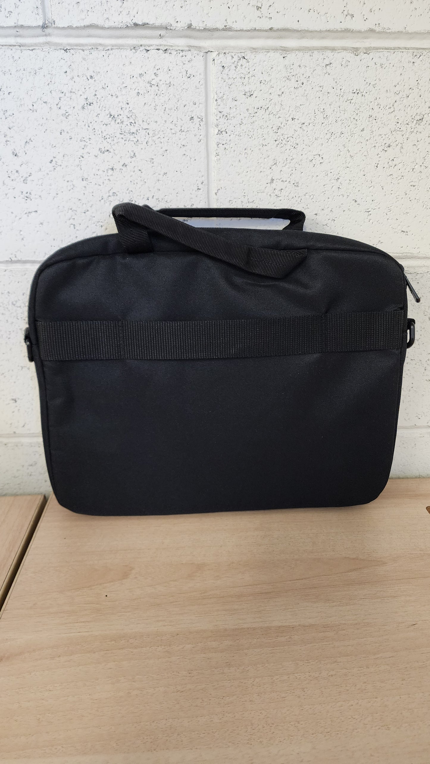 14-Inch Laptop Macbook and Tablet Shoulder Bag Carrying Case