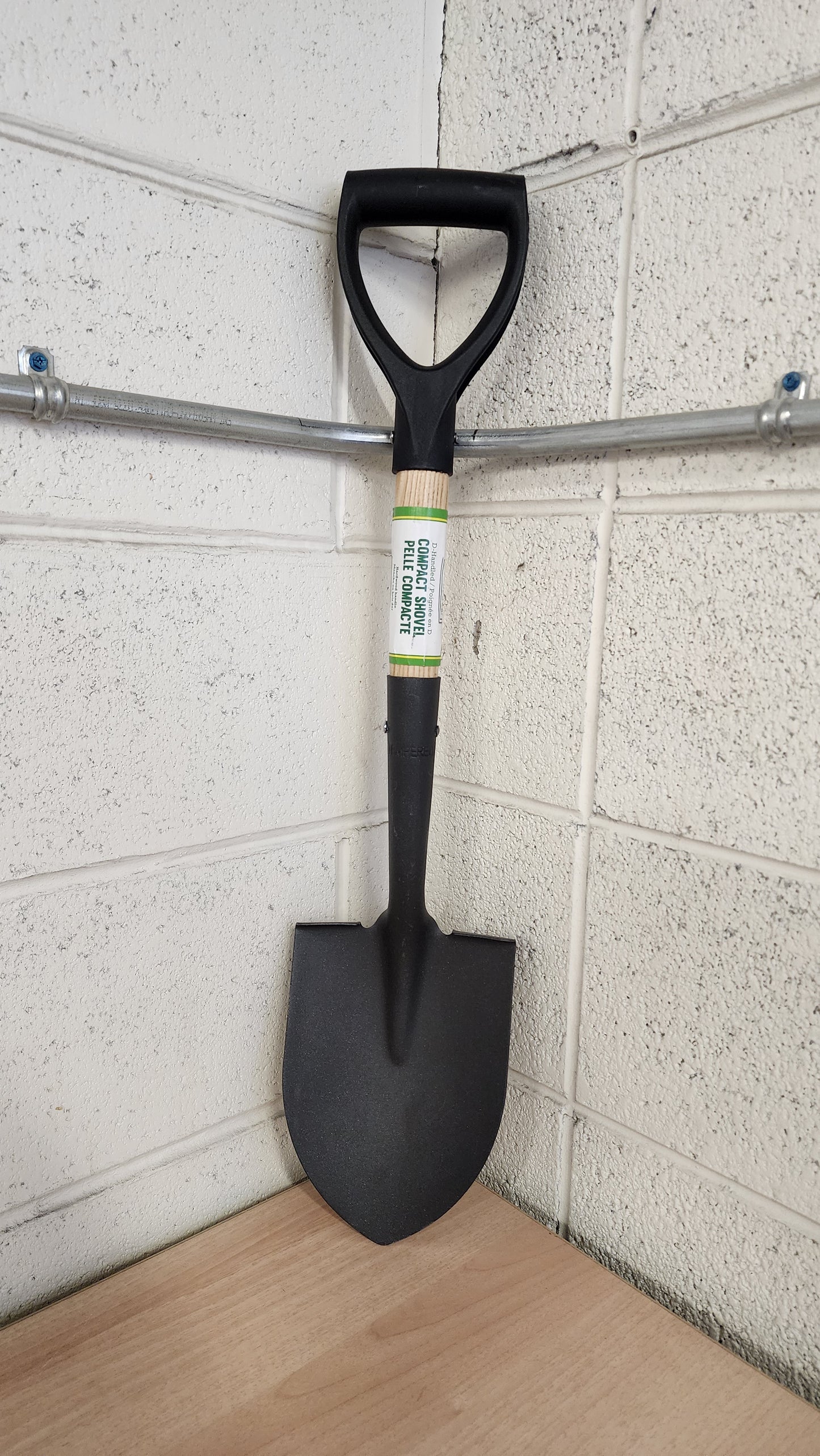 Compact Garden Shovel