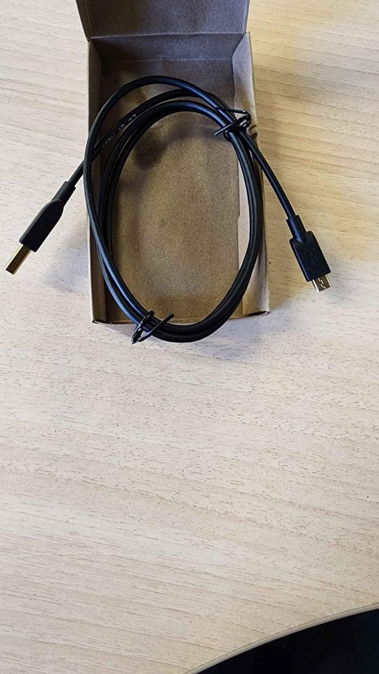 USB 2.0 A-Male to Micro B Charging Cable