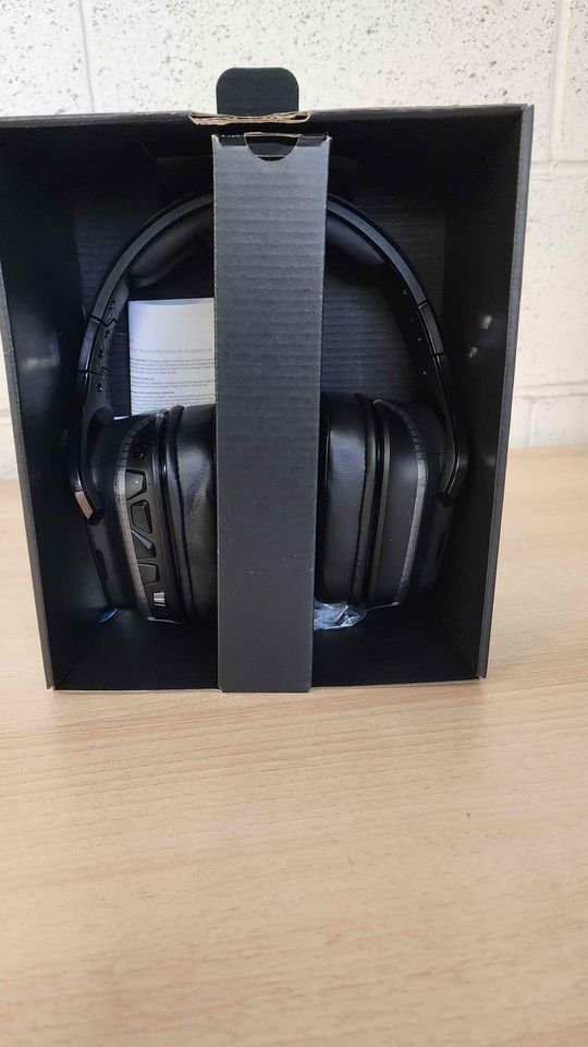 Logitech G935 Wireless Headset