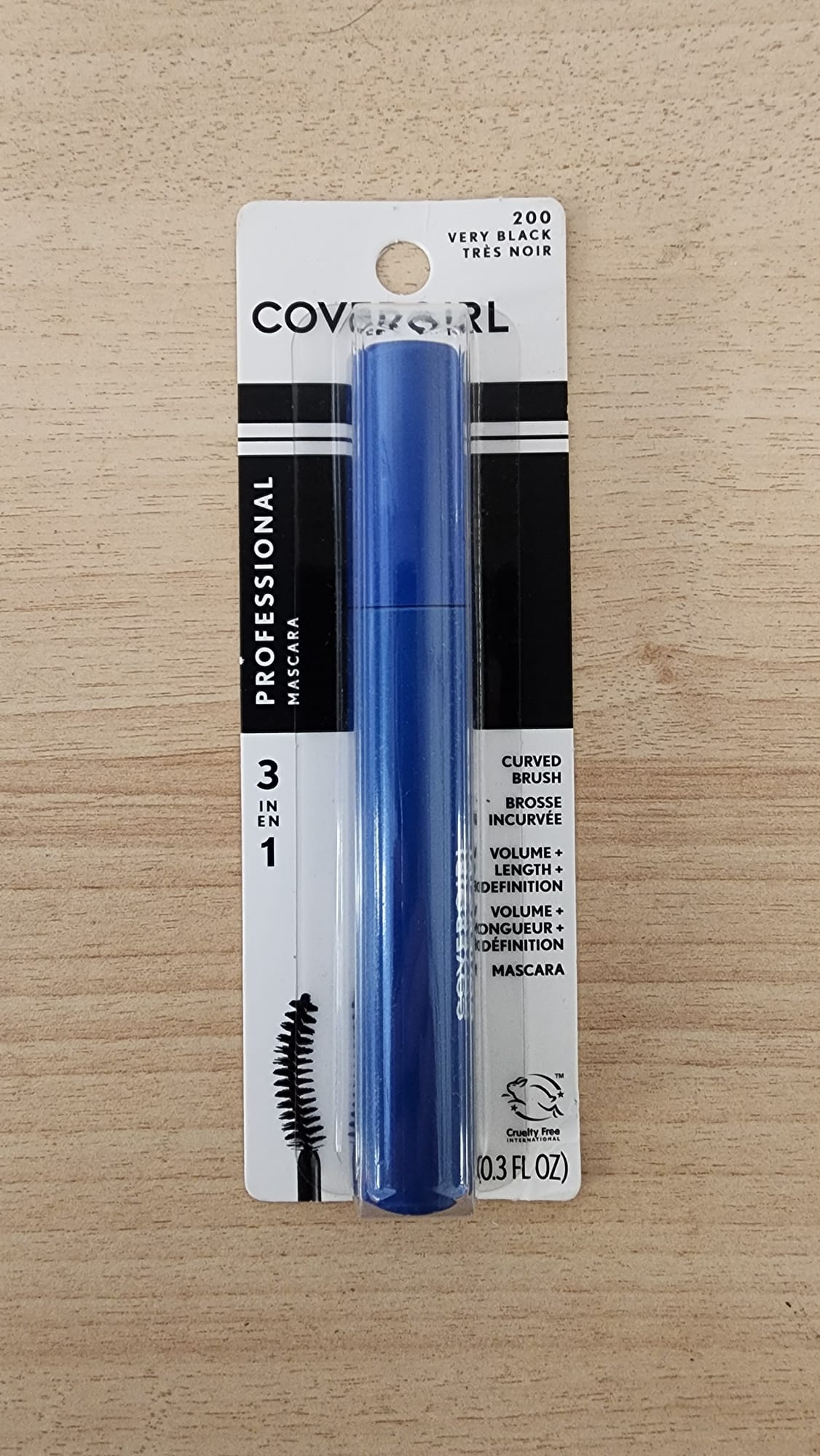 COVERGIRL - Professional 3-in-1 Curved Brush Mascara