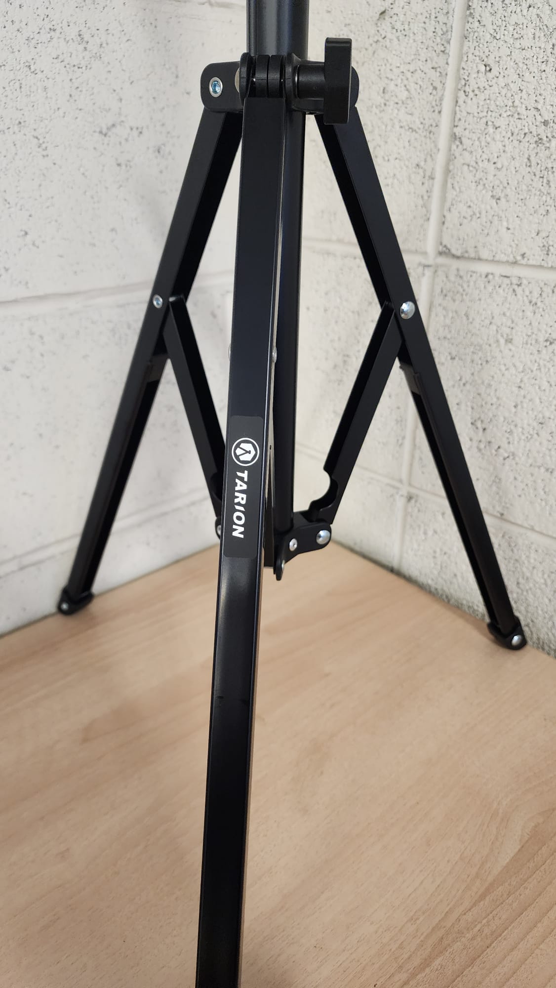 TARION Studio Light Stand Foldable